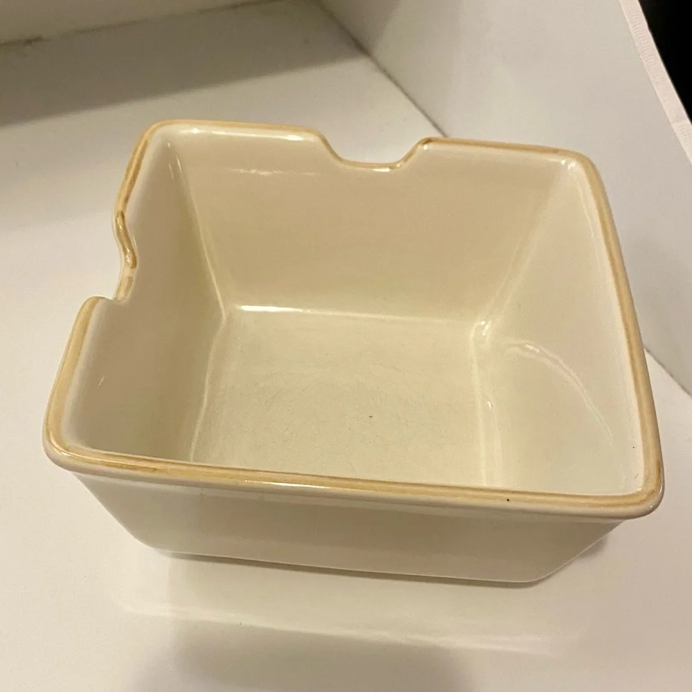 POTTERY BARN ASIAN SQUARE NOODLE BOWL RAMEN BOWL RETIRED DESIGN CHOPSTICK SLOTS